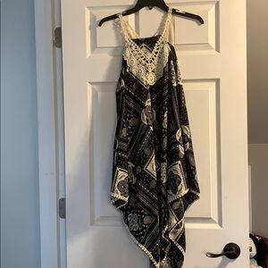 Women’s Mudd lightweight dress